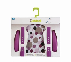 Qibbel Stylingsett Deluxe Til Bakmontert Barnesete, Lilla Prikker 3 Qibbel Stylingsett Deluxe Til Bakmontert Barnesete, Lilla Prikker